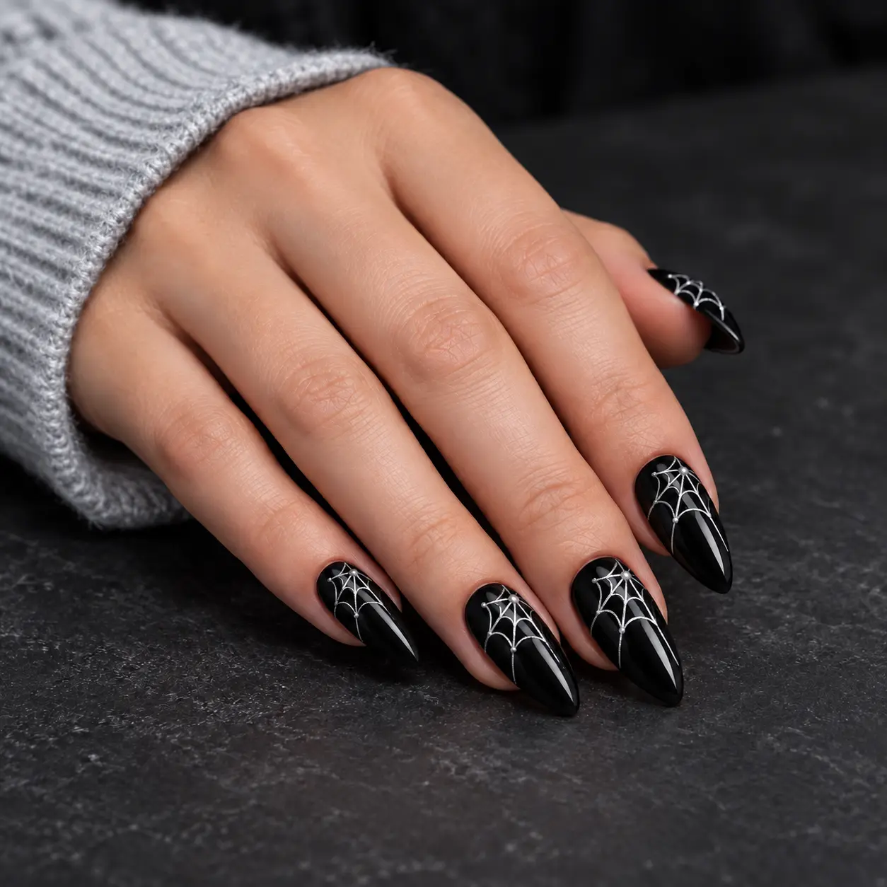 Uñas Halloween telaraña